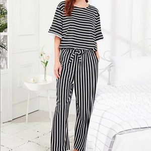 SHEIN Ruffle Hem Striped Pajama Set